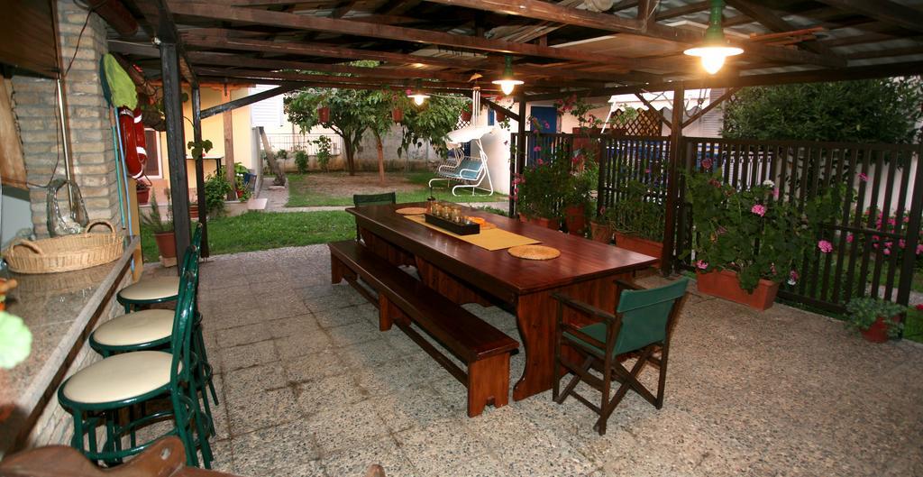 אמודיה Ionio Gastronomy Suites מראה חיצוני תמונה