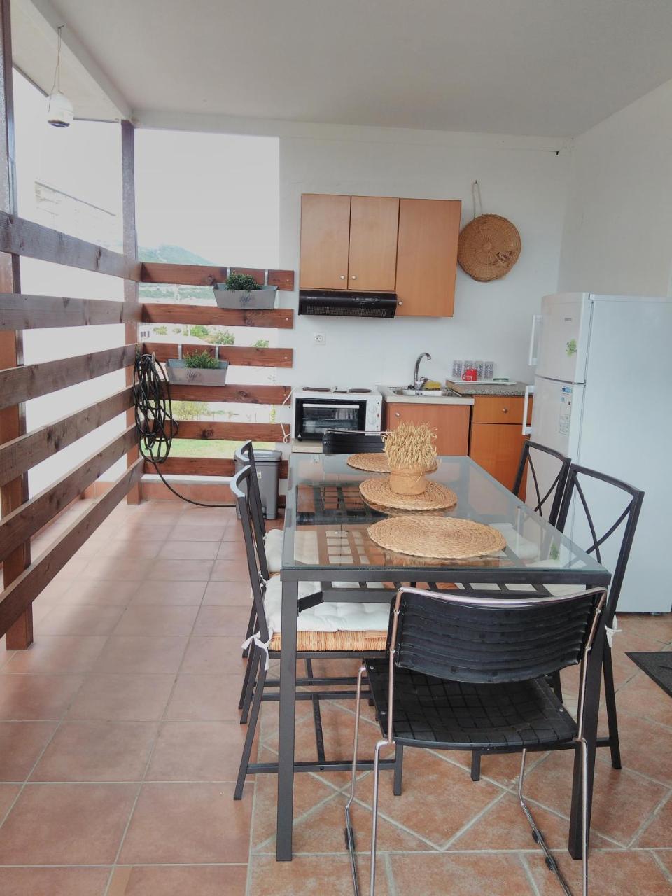 אמודיה Ionio Gastronomy Suites מראה חיצוני תמונה